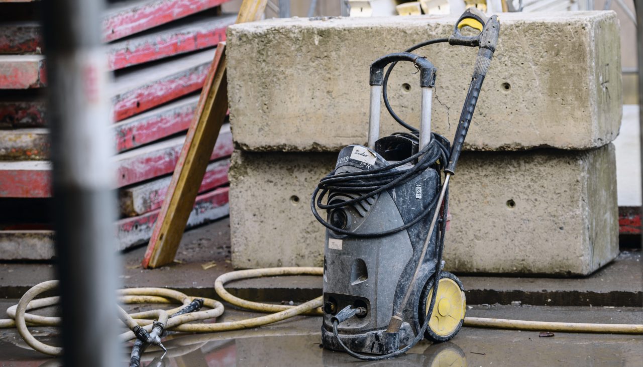 All ON!Track tags are designed for the toughest jobsite conditions.